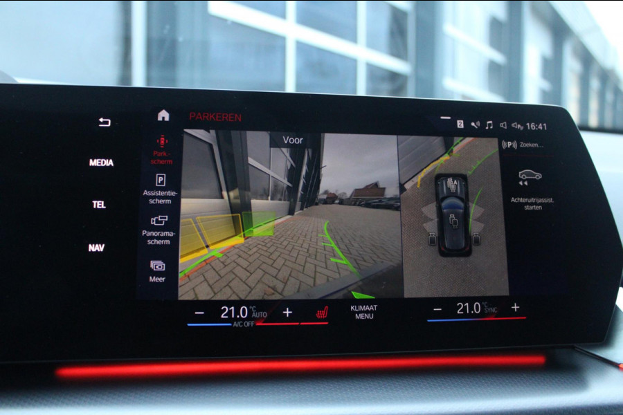 BMW X1 XDrive30e M-Sport Shadow | Pano | ACC | Memory | Massage | HUD | HK | Elek. Trekhaak