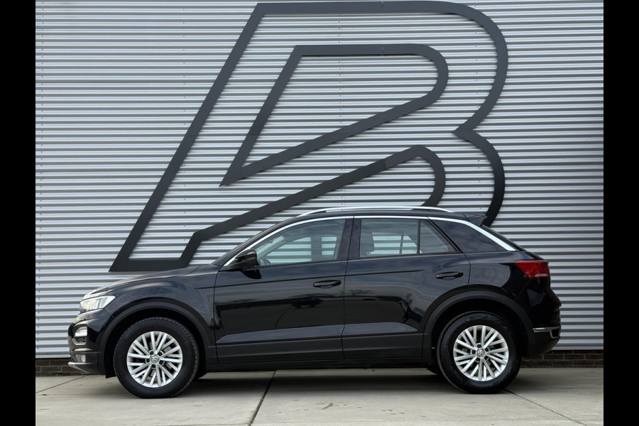 Volkswagen T-Roc 1.5 TSI Style 1e Eigenaar,Clima,Navi,Automaat,150 PK,Adap cruise,PDC V+A,Carplay,N.A.P,APK tot 08-2027