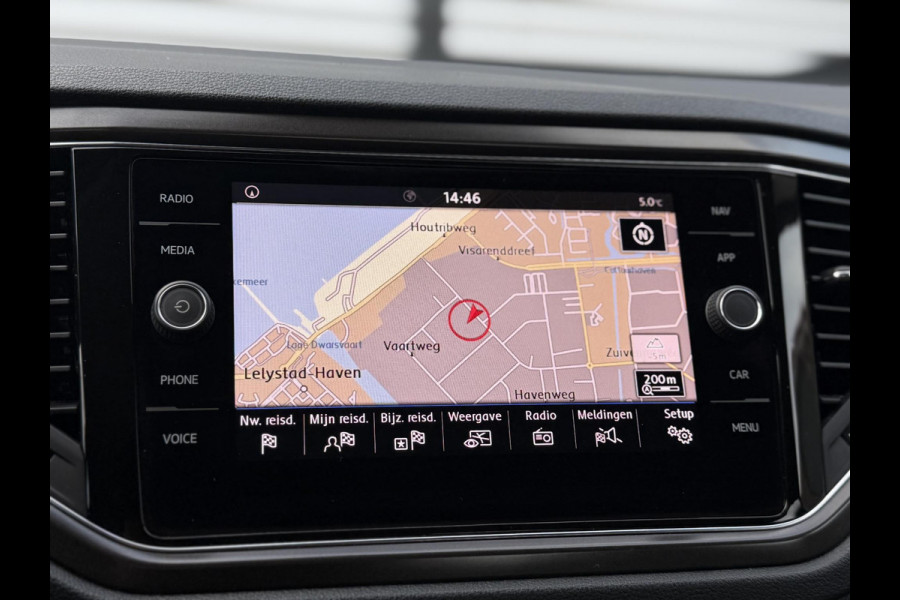 Volkswagen T-Roc 1.5 TSI Style 1e Eigenaar,Clima,Navi,Automaat,150 PK,Adap cruise,PDC V+A,Carplay,N.A.P,APK tot 08-2027