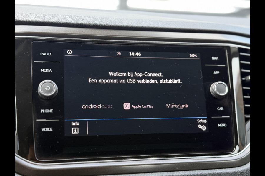 Volkswagen T-Roc 1.5 TSI Style 1e Eigenaar,Clima,Navi,Automaat,150 PK,Adap cruise,PDC V+A,Carplay,N.A.P,APK tot 08-2027