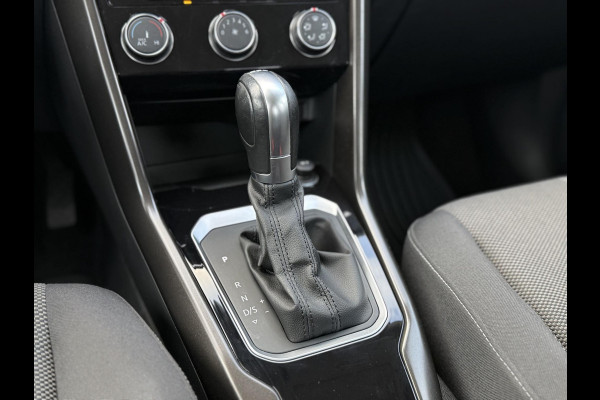 Volkswagen T-Roc 1.5 TSI Style 1e Eigenaar,Clima,Navi,Automaat,150 PK,Adap cruise,PDC V+A,Carplay,N.A.P,APK tot 08-2027