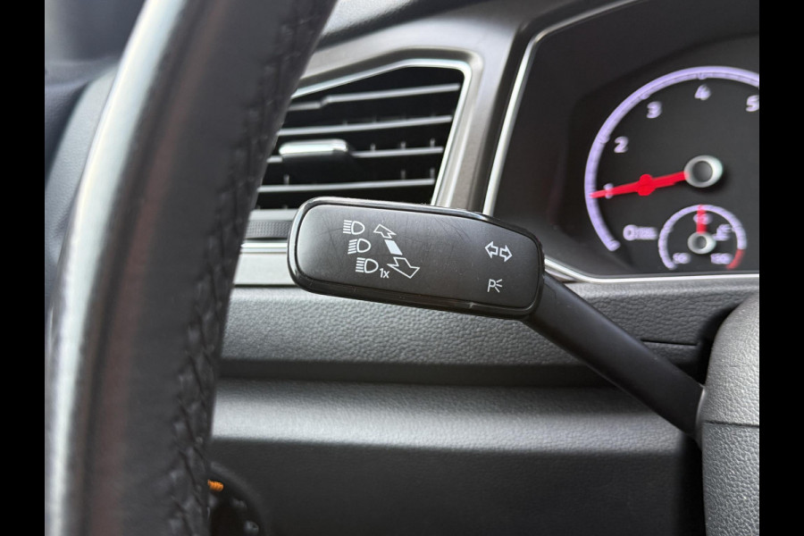 Volkswagen T-Roc 1.5 TSI Style 1e Eigenaar,Clima,Navi,Automaat,150 PK,Adap cruise,PDC V+A,Carplay,N.A.P,APK tot 08-2027