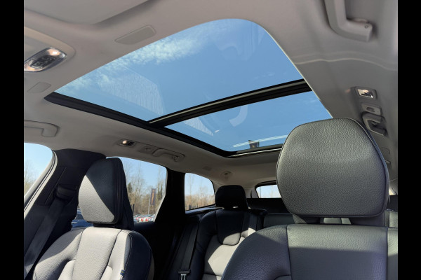 Volvo XC60 2.0 Recharge T6 AWD Inscription 1e Eigenaar,Pano,Leder,Navi,340pk,PDC,Dealer Onderhouden,N.A.P,Apk tot 11-2026