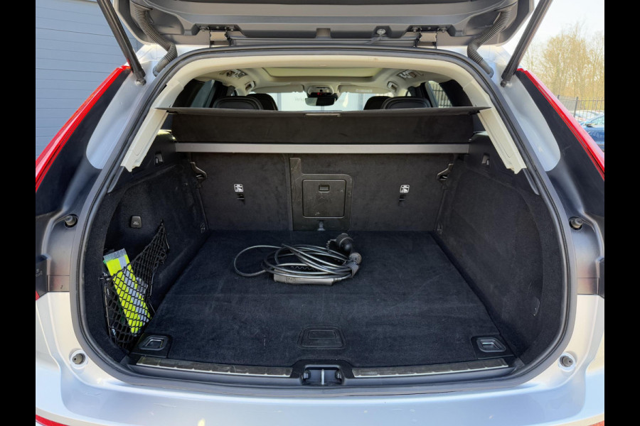 Volvo XC60 2.0 Recharge T6 AWD Inscription 1e Eigenaar,Pano,Leder,Navi,340pk,PDC,Dealer Onderhouden,N.A.P,Apk tot 11-2026