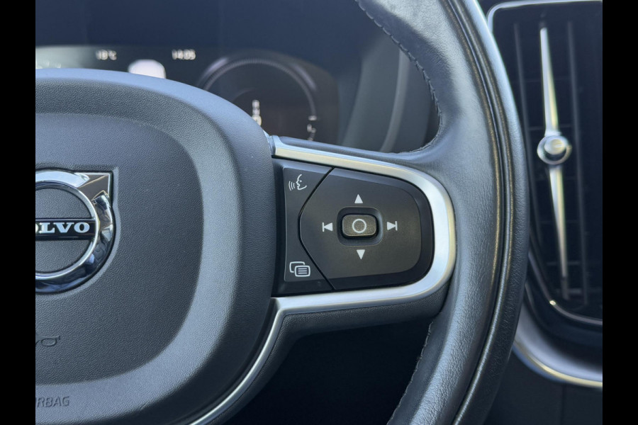 Volvo XC60 2.0 Recharge T6 AWD Inscription 1e Eigenaar,Pano,Leder,Navi,340pk,PDC,Dealer Onderhouden,N.A.P,Apk tot 11-2026