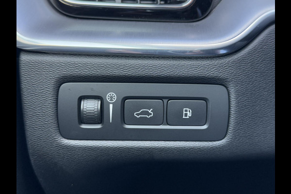 Volvo XC60 2.0 Recharge T6 AWD Inscription 1e Eigenaar,Pano,Leder,Navi,340pk,PDC,Dealer Onderhouden,N.A.P,Apk tot 11-2026