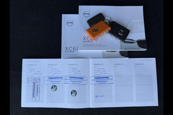 Volvo XC60 2.0 Recharge T6 AWD Inscription 1e Eigenaar,Pano,Leder,Navi,340pk,PDC,Dealer Onderhouden,N.A.P,Apk tot 11-2026