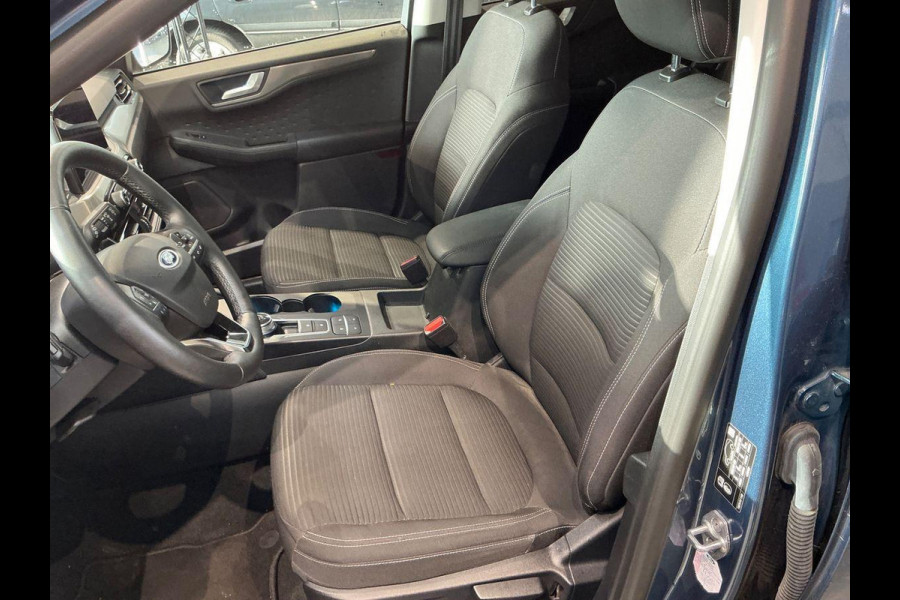 Ford Kuga 2.5 PHEV Titanium | Wegklapbare trekhaak | Adaptive cruise control | Winter Pack | Dodehoeksensoren