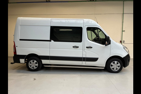 Renault Master T35 2.3 dCi 110pk euro6 L2H2 2xSchuifdeur, 3 persoons, Camera, CruiseControl, Navigatie, Trekhaak, RIJKLAARPRIJS!