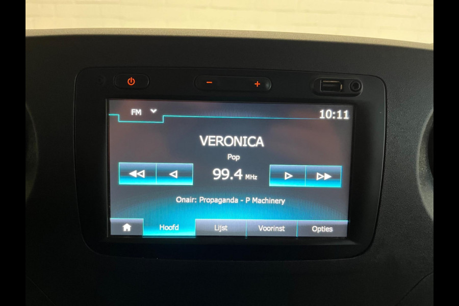 Renault Master T35 2.3 dCi 110pk euro6 L2H2 2xSchuifdeur, 3 persoons, Camera, CruiseControl, Navigatie, Trekhaak, RIJKLAARPRIJS!