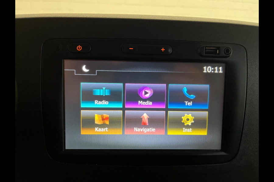 Renault Master T35 2.3 dCi 110pk euro6 L2H2 2xSchuifdeur, 3 persoons, Camera, CruiseControl, Navigatie, Trekhaak, RIJKLAARPRIJS!