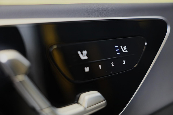 Mercedes-Benz E-Klasse AMG 53 4MATIC+ Edition 1 / Hyperscreen / Performance Zetels / Head Up / Softclose / 360 Camera / Open Pano