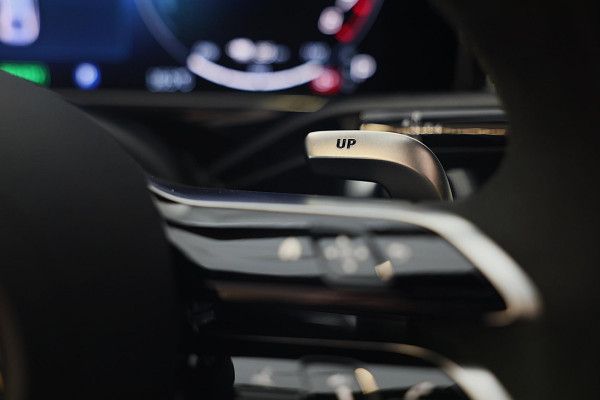 Mercedes-Benz E-Klasse AMG 53 4MATIC+ Edition 1 / Hyperscreen / Performance Zetels / Head Up / Softclose / 360 Camera / Open Pano