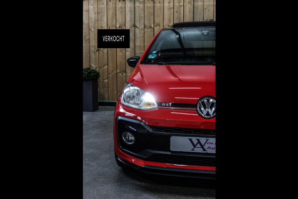 Volkswagen up! 1.0 TSI GTI *Pano*Beats*Cruise control*Stoelverwarming*