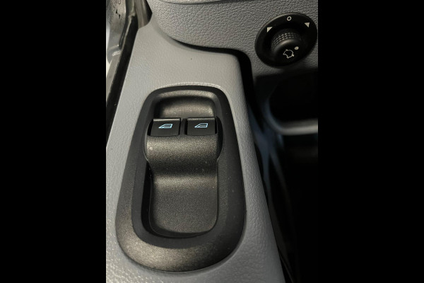 Ford Transit Servicewagen 310 2.0 TDCI 131pk euro6 L2H3 Trend 3Persoons, Sortimo Inrichting, Trekhaak, Navigatie, Rijklaarprijs!