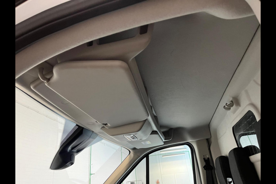 Ford Transit Servicewagen 310 2.0 TDCI 131pk euro6 L2H3 Trend 3Persoons, Sortimo Inrichting, Trekhaak, Navigatie, Rijklaarprijs!