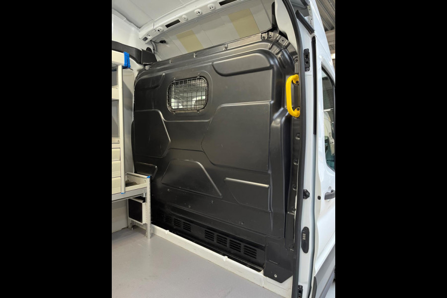 Ford Transit Servicewagen 310 2.0 TDCI 131pk euro6 L2H3 Trend 3Persoons, Sortimo Inrichting, Trekhaak, Navigatie, Rijklaarprijs!