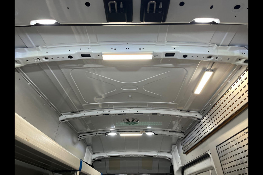 Ford Transit Servicewagen 310 2.0 TDCI 131pk euro6 L2H3 Trend 3Persoons, Sortimo Inrichting, Trekhaak, Navigatie, Rijklaarprijs!