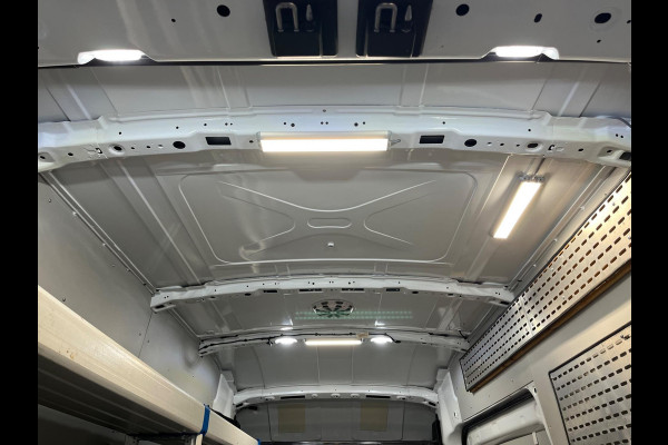 Ford Transit Servicewagen 310 2.0 TDCI 131pk euro6 L2H3 Trend 3Persoons, Sortimo Inrichting, Trekhaak, Navigatie, Rijklaarprijs!