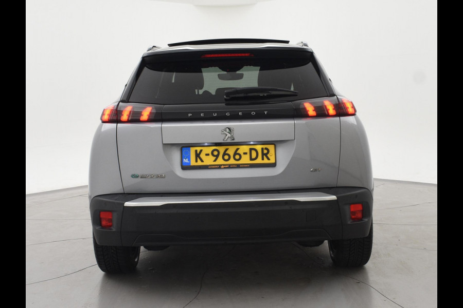 Peugeot e-2008 EV GT 50 kWh + LEDER | SCHUIFDAK | CAMERA | ADAPTIVE CRUISE | STOELVERW. | SFEERVERL.