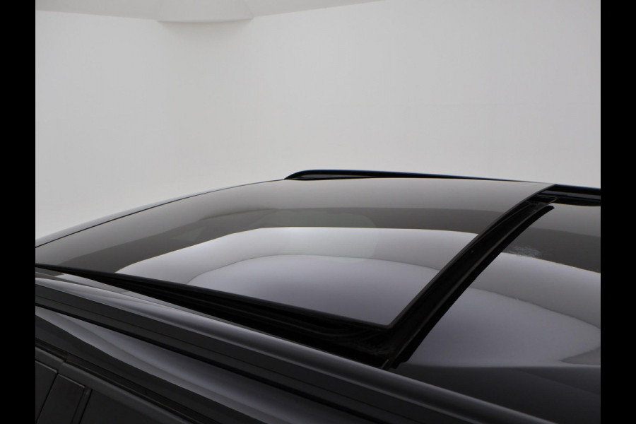 Peugeot e-2008 EV GT 50 kWh + LEDER | SCHUIFDAK | CAMERA | ADAPTIVE CRUISE | STOELVERW. | SFEERVERL.