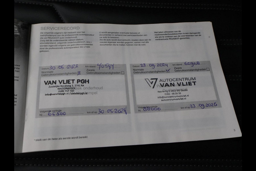 Peugeot e-2008 EV GT 50 kWh + LEDER | SCHUIFDAK | CAMERA | ADAPTIVE CRUISE | STOELVERW. | SFEERVERL.