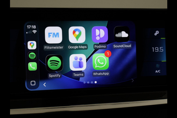 Peugeot e-2008 EV GT 50 kWh + LEDER | SCHUIFDAK | CAMERA | ADAPTIVE CRUISE | STOELVERW. | SFEERVERL.