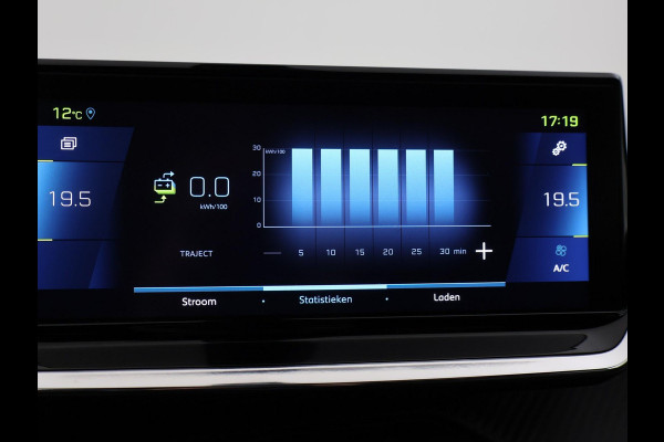 Peugeot e-2008 EV GT 50 kWh + LEDER | SCHUIFDAK | CAMERA | ADAPTIVE CRUISE | STOELVERW. | SFEERVERL.