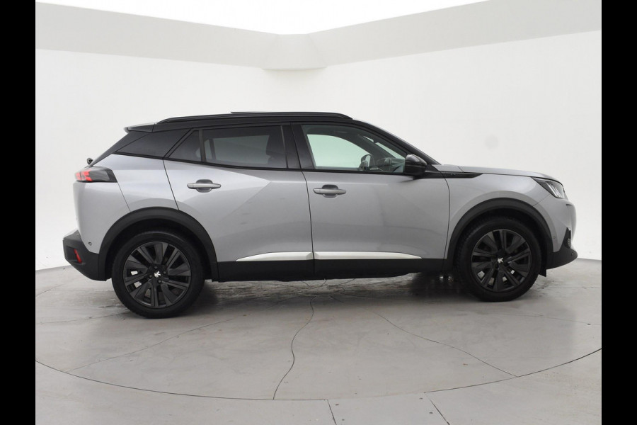 Peugeot e-2008 EV GT 50 kWh + LEDER | SCHUIFDAK | CAMERA | ADAPTIVE CRUISE | STOELVERW. | SFEERVERL.