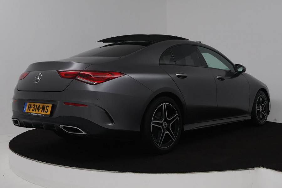 Mercedes-Benz CLA-Klasse 200 Business Solution AMG (PANORAMADAK, STOELVERWARMING, SFEERVERLICHTING, ACHTERUITRIJCAMERA)
