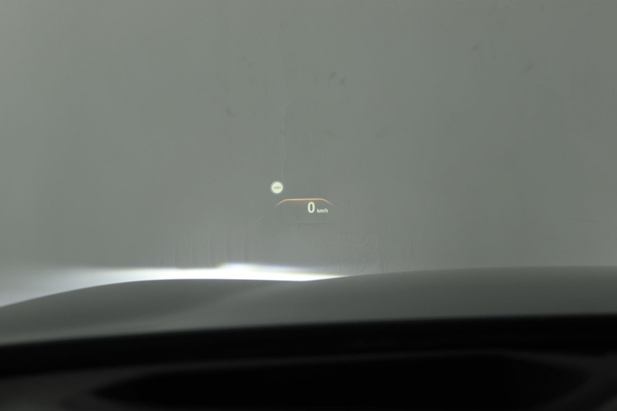 BMW 5 Serie Touring 520i High Executive (PANORAMADAK, STOELVERWARMING, TREKHAAK, ELEKTR STOELEN, HEAD-UP, ACHTERUITRIJCAMERA)