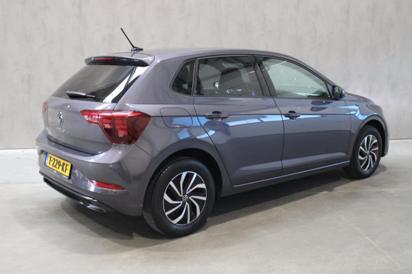 Volkswagen Polo 1.0 TSI Life/PDC/Navi/Carplay Rijklaar incl bovag garantie