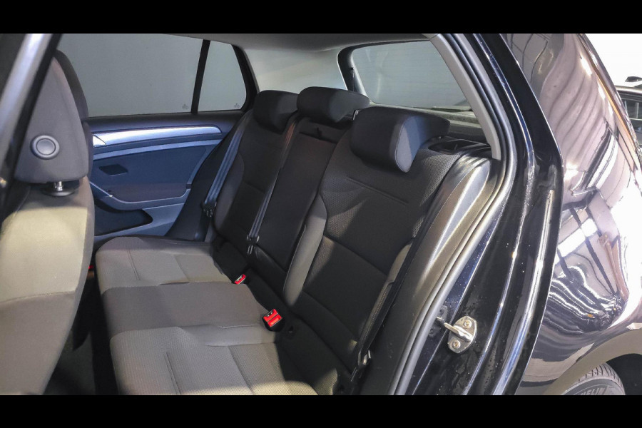 Volkswagen Golf 1.5 TSI Comfortline | Climate | Navigatie | Carplay