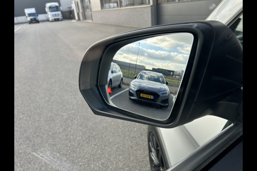 Mercedes-Benz Vito 116 CDI Lang Dubbele cabine / Distronic / Camera / Parkeersensoren / Navigatie / Airco