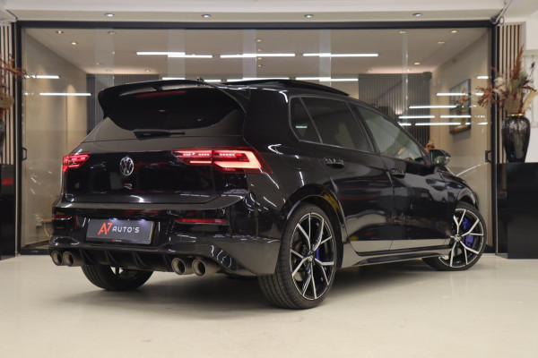 Volkswagen Golf 2.0 TSI R 4Motion AKRAP/PANO/HEADUP/IQ/H-K/BOMVOL