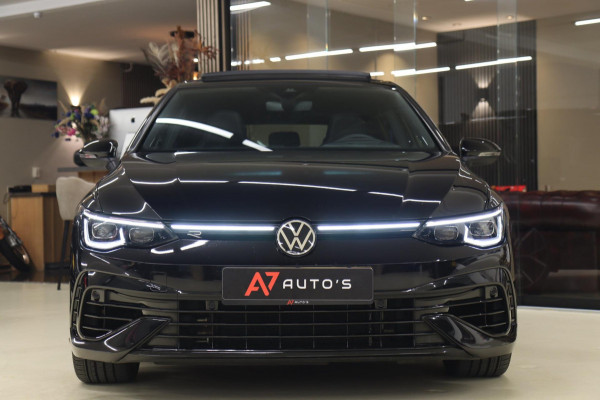 Volkswagen Golf 2.0 TSI R 4Motion AKRAP/PANO/HEADUP/IQ/H-K/BOMVOL