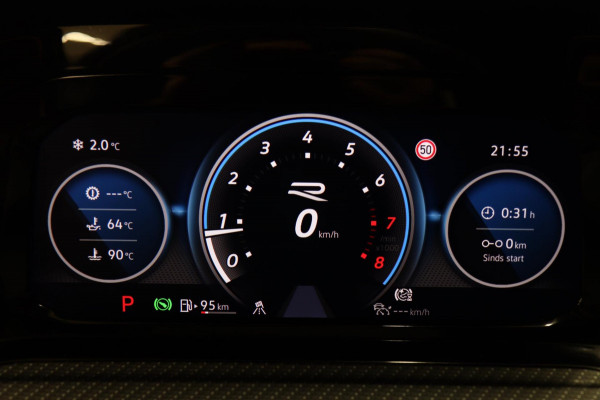 Volkswagen Golf 2.0 TSI R 4Motion AKRAP/PANO/HEADUP/IQ/H-K/BOMVOL