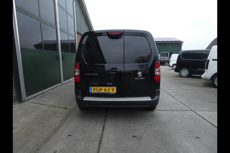 Peugeot Partner 1.5 BlueHDI Asphalt *navi/camera*102pk*marge