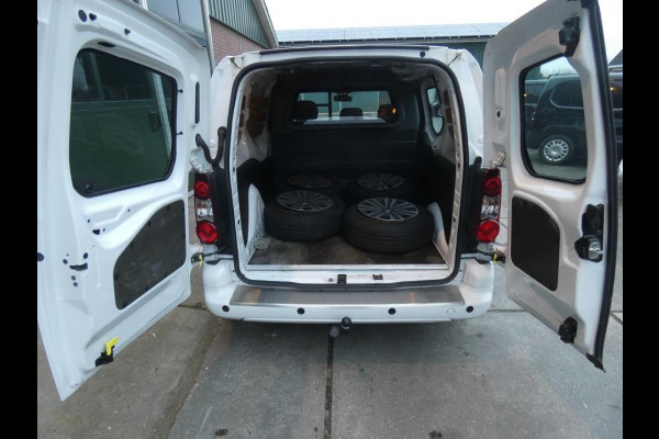 Peugeot Partner 120 1.6 BlueHDi 100pk L1 *3-zits*navi/cam