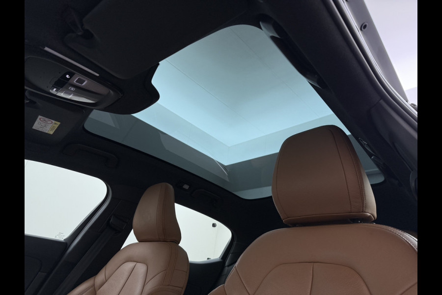 Polestar 2 Long Range 78kWh SOH 92% Leer Panoramadak Adap.Cruise Trekhaak Harman/Kardon®-Audio Memory Apple Carplay Android Auto Navi Ecc Stoel+Stuur+Achterbankverwarming Pdc Elek.Achterklep Lane Assist BLIS Road Sign Info 1e Eigenaar Origineel Nederlandse Auto