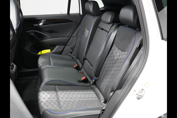 Volkswagen Tiguan 1.5 eHybrid 204pk R-Line Edition Panorama Navigatie Stoel/Stuurverwarming 360 Camera Carplay