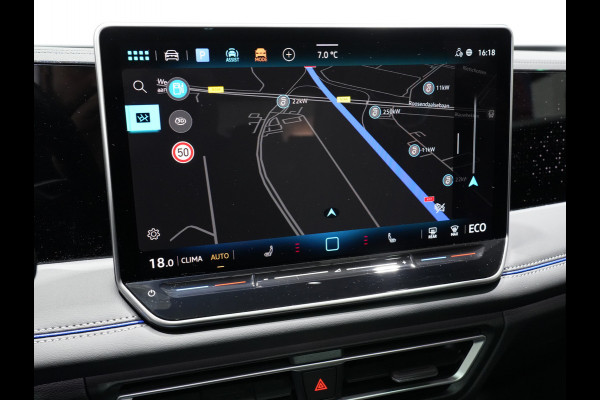 Volkswagen Tiguan 1.5 eHybrid 204pk R-Line Edition Panorama Navigatie Stoel/Stuurverwarming 360 Camera Carplay