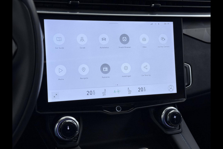 Lynk & Co 01 1.5 PHEV PLUG-IN HYBRIDE | COMPLETE AUTO | ELEKTRISCH PANORAMADAK | FULL OPTIONS | LYNK & CO GARANTIE T/M 05-2026 | RIJKLAAR GELEVERD | BTW VERREKENBAARE|