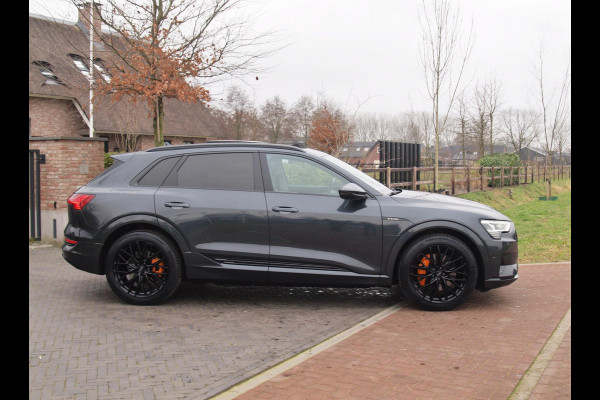 Audi e-tron 55 quattro Business edition Plus 95 kWh | SOH 95% | Panoramadak | B&O | Camera | Sfeerverlichting | Cruise Control |