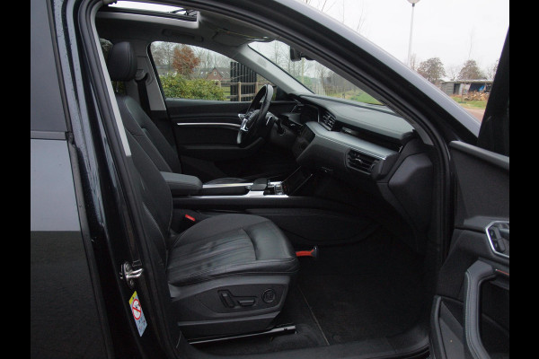 Audi e-tron 55 quattro Business edition Plus 95 kWh | SOH 95% | Panoramadak | B&O | Camera | Sfeerverlichting | Cruise Control |