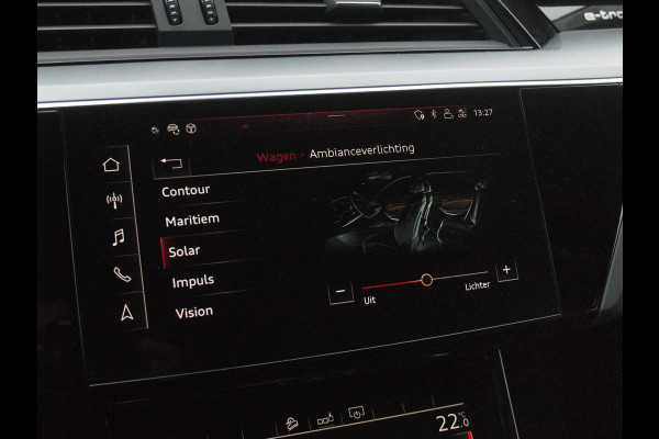 Audi e-tron 55 quattro Business edition Plus 95 kWh | SOH 95% | Panoramadak | B&O | Camera | Sfeerverlichting | Cruise Control |