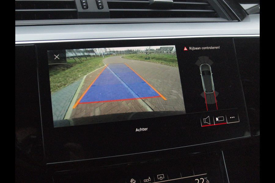 Audi e-tron 55 quattro Business edition Plus 95 kWh | SOH 95% | Panoramadak | B&O | Camera | Sfeerverlichting | Cruise Control |