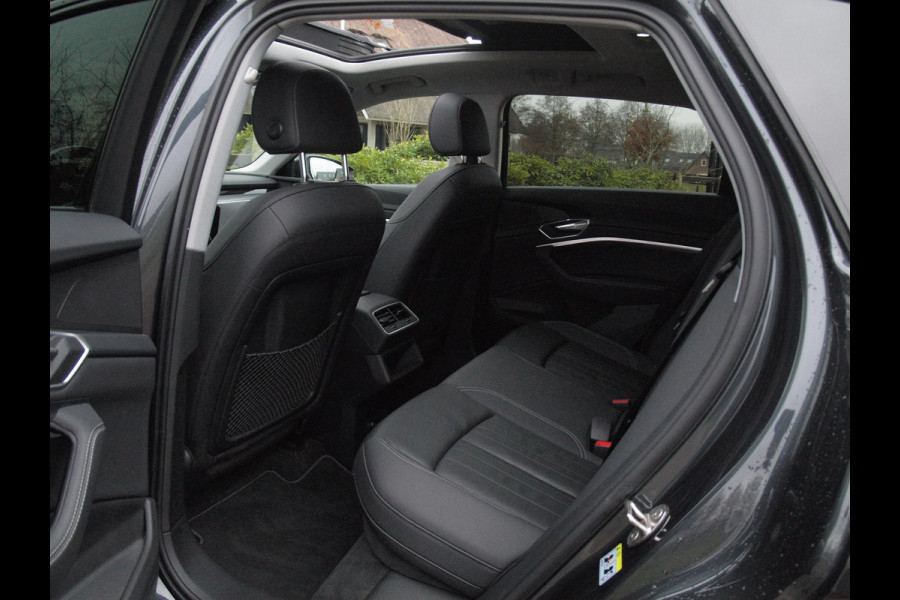 Audi e-tron 55 quattro Business edition Plus 95 kWh | SOH 95% | Panoramadak | B&O | Camera | Sfeerverlichting | Cruise Control |