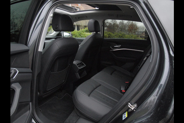 Audi e-tron 55 quattro Business edition Plus 95 kWh | SOH 95% | Panoramadak | B&O | Camera | Sfeerverlichting | Cruise Control |