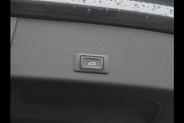 Audi e-tron 55 quattro Business edition Plus 95 kWh | SOH 95% | Panoramadak | B&O | Camera | Sfeerverlichting | Cruise Control |